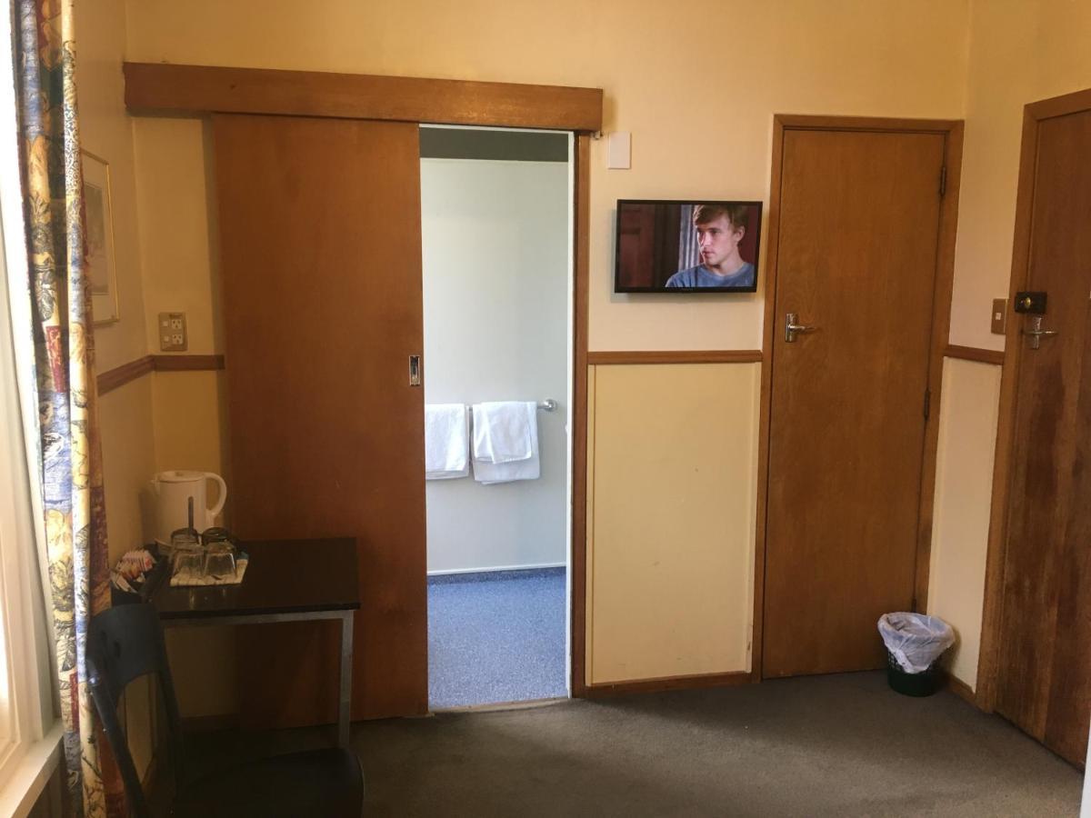 レバイアサン ホテル ダニーデン エクステリア 写真